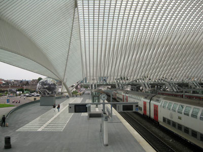 Bahnhof Liège - Guillemins 2011 Brüssel